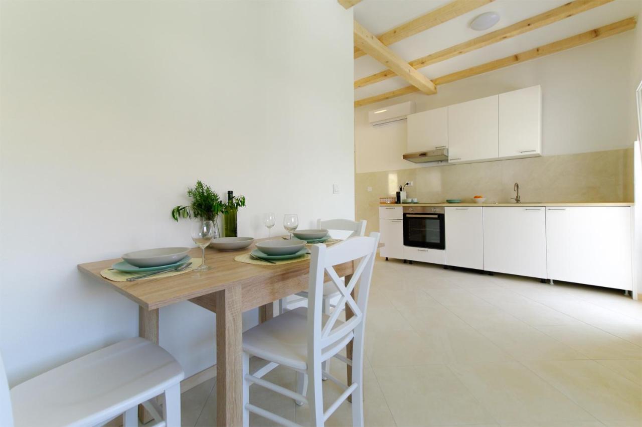 Apartmani Porat Sali Esterno foto
